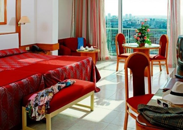 Hotel Tryp Habana Libre habitacion standard