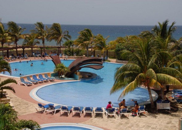 Hotel H10 Habana Panorama, piscina