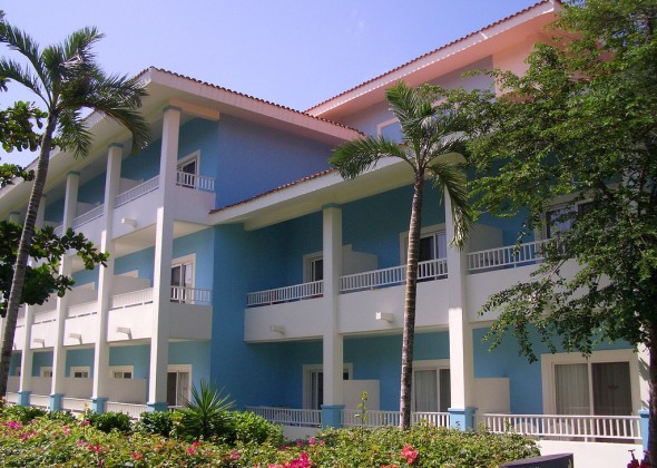 hotel Riu Playacar, vista exterior de las habitaciones