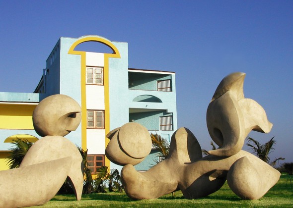 Sol Pelicano, esculturas